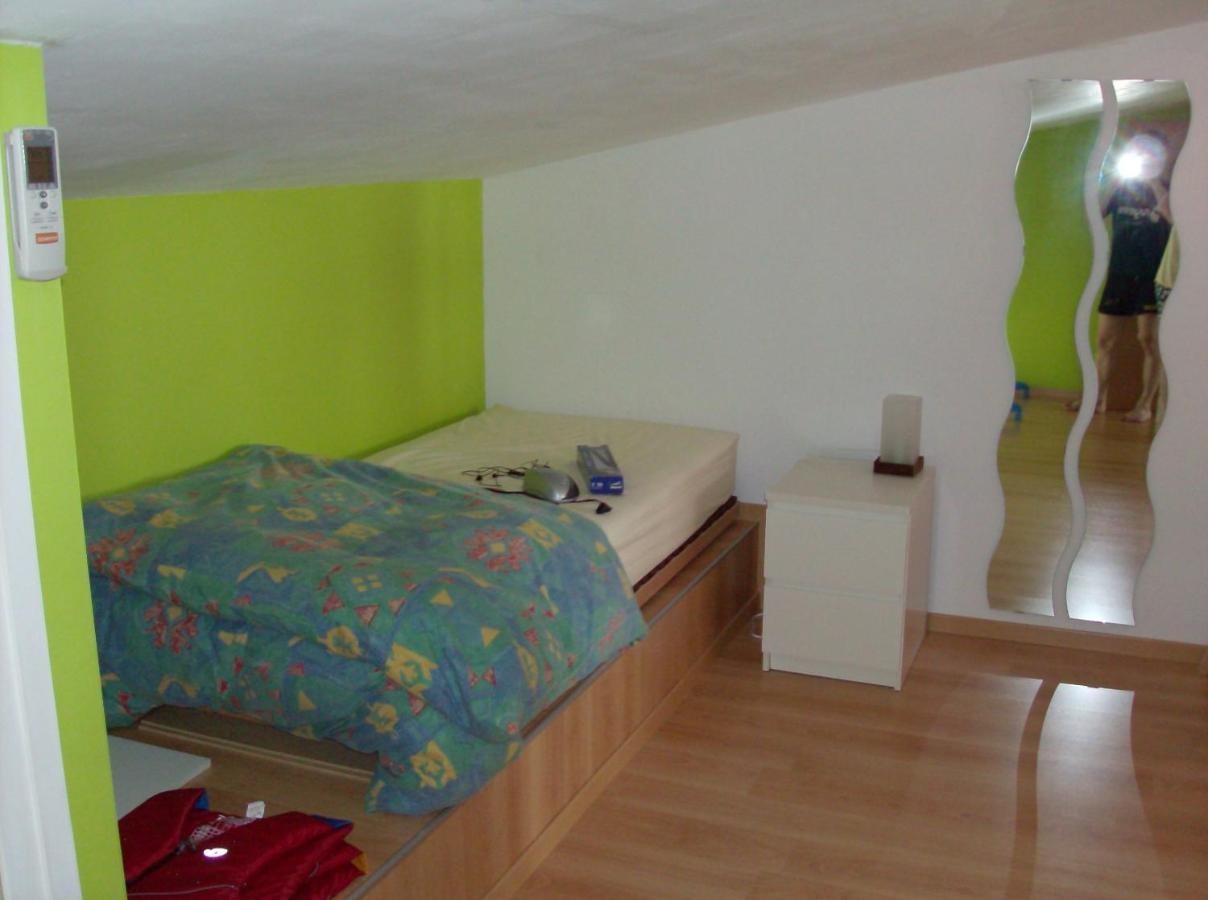 Lacs De L'eau D'heure B25 Appartement